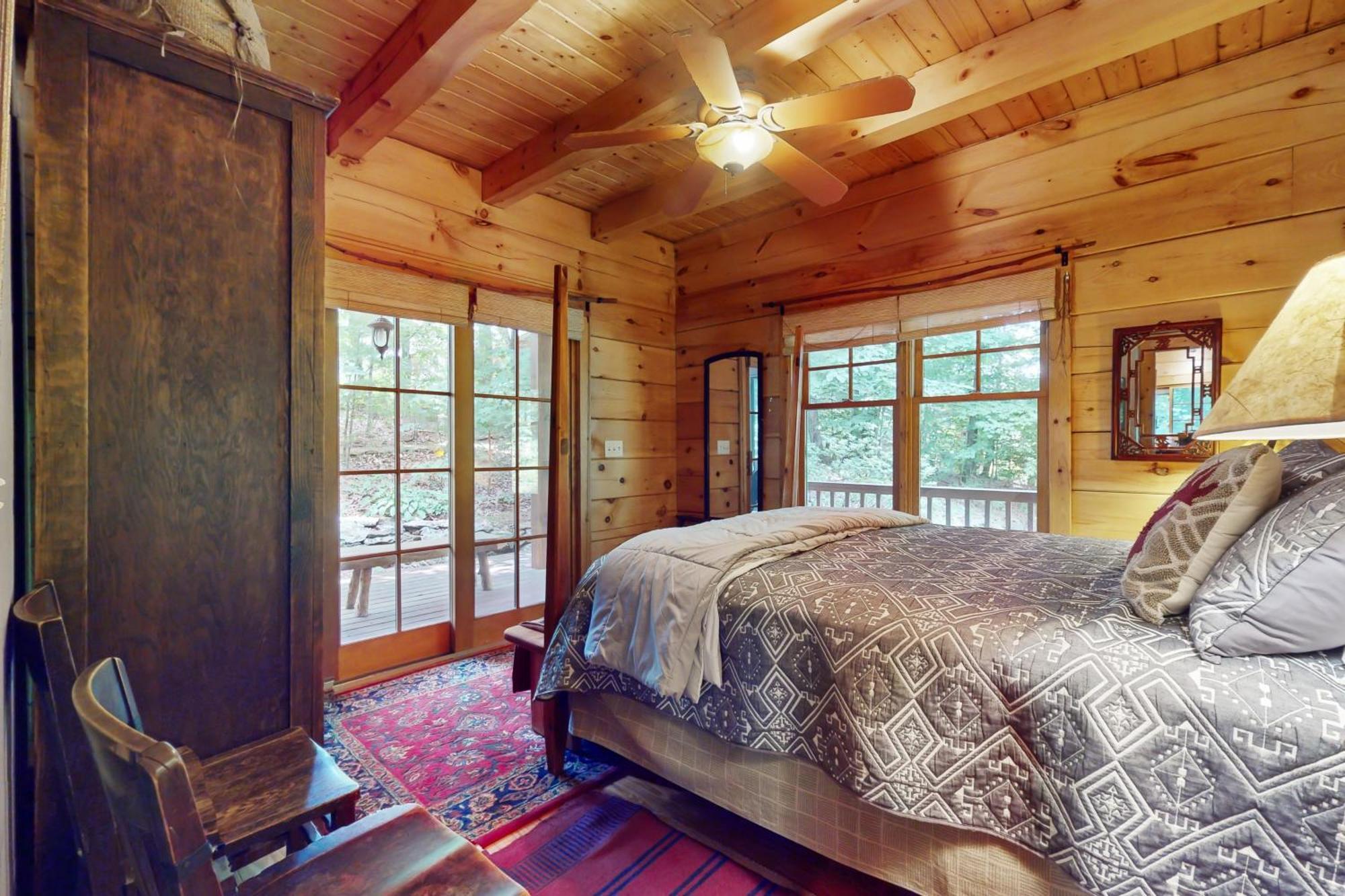 Elkhorn Cabin & Eagles Wing Lodge Эшвилл Экстерьер фото