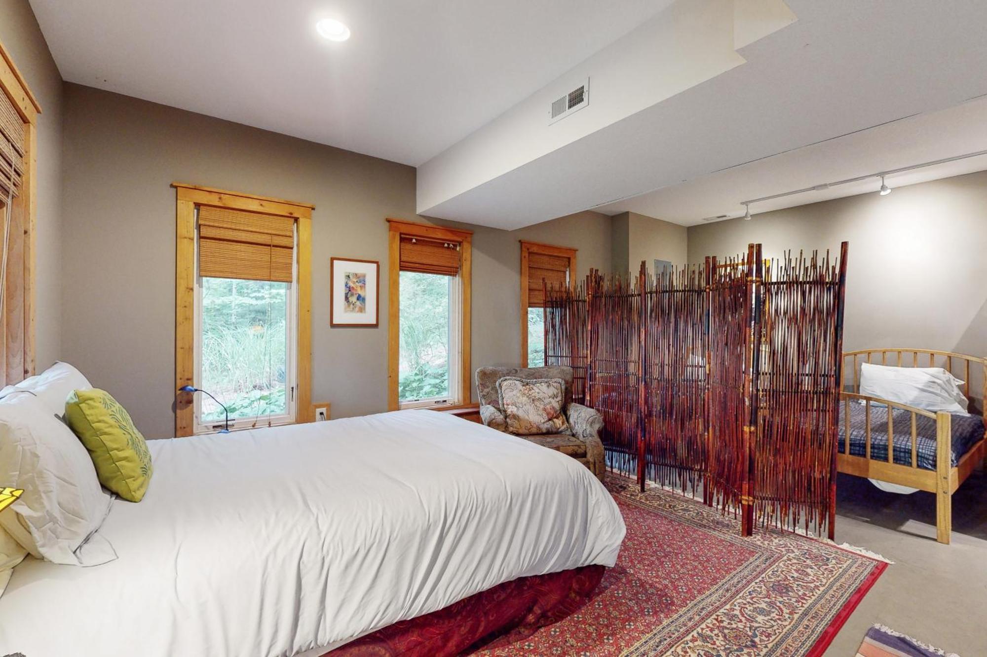 Elkhorn Cabin & Eagles Wing Lodge Эшвилл Экстерьер фото